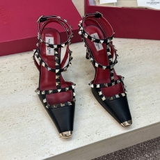 Valentino Heeled Shoes